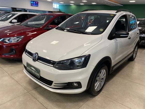 VOLKSWAGEN FOX 1.0 MPI TRACK 12V FLEX 4P MANUAL VOLKSWAGEN FOX 1.0 MPI TRACK 12V FLEX 4P MANUAL